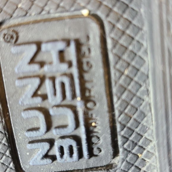 Nunn Bush Black Dress Shoes - Picture 7 of 8